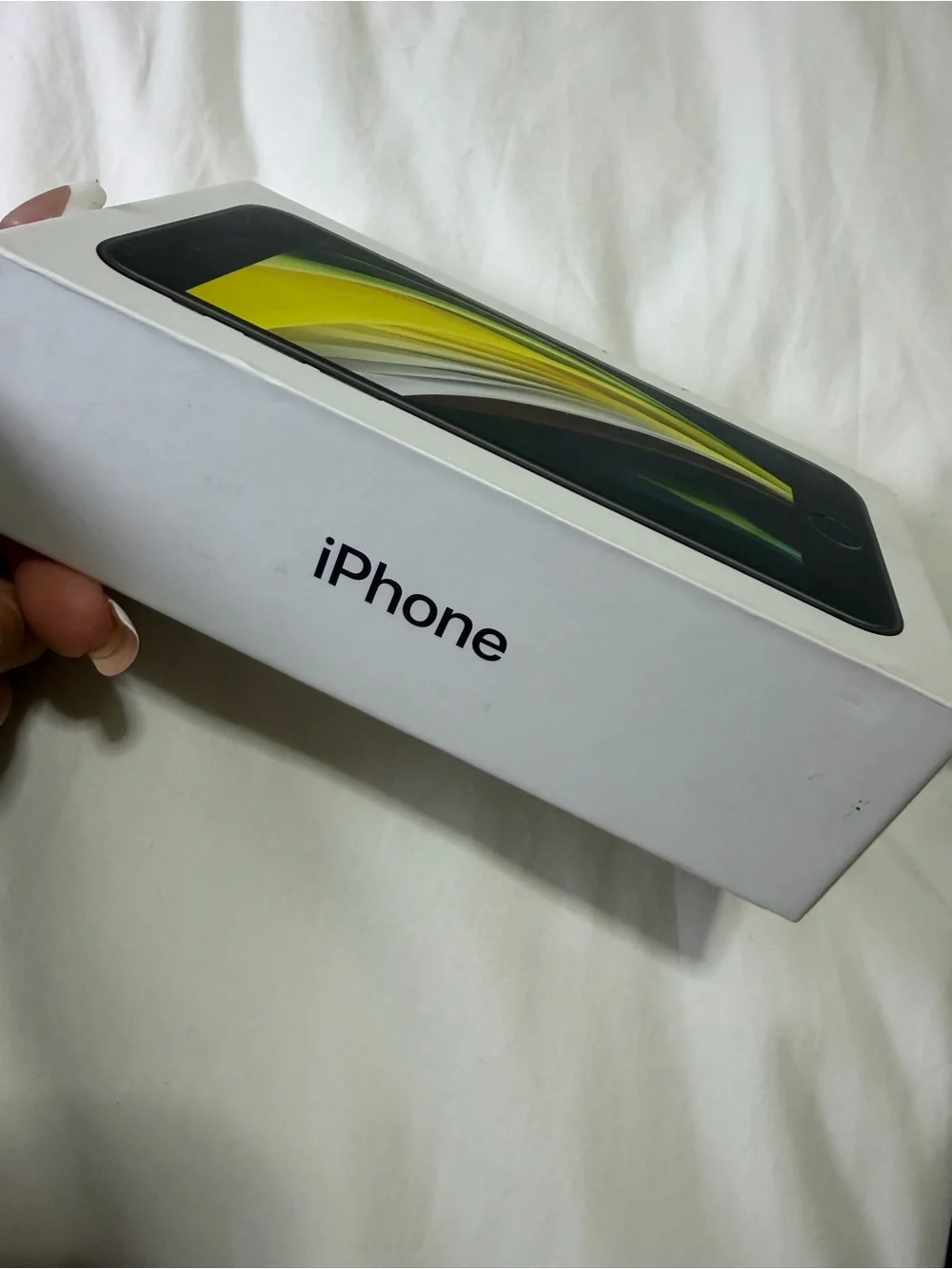 Apple iPhone SE Black - Compact Touch ID Smartphone